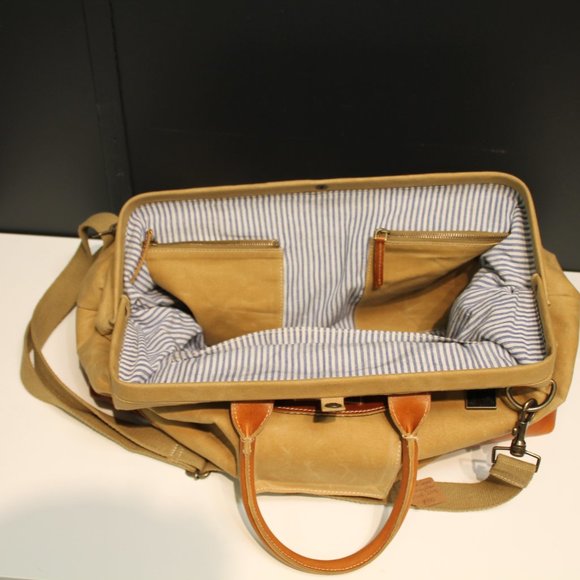 Waxed Canvas Duffle Bag - Brush Brown - Red Clouds  Waxed Canvas Travel bag